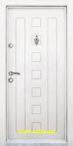 Блиндирана входна врата Т-712 цвят Бял, дръжка Класик