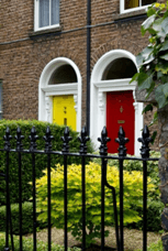 Цветни врати в Ирландия